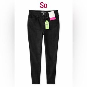 SO Black Slim Jeggings with Stretch NWT